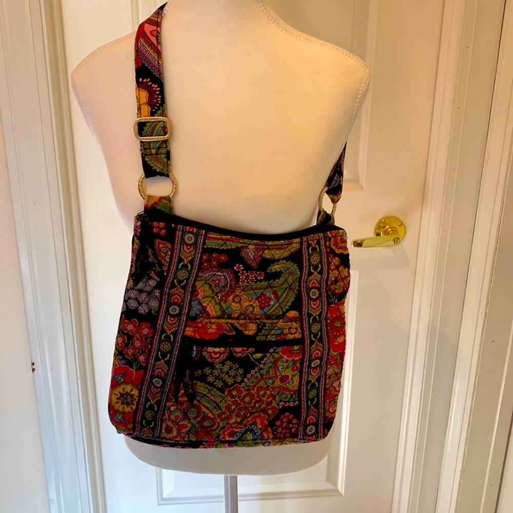 Slightly worn but a beautiful purse.